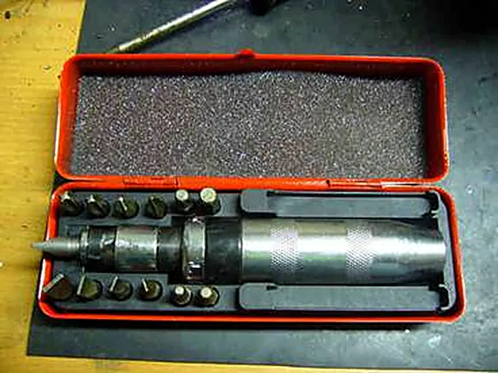 K-750M — remont silnika — zdjęcie